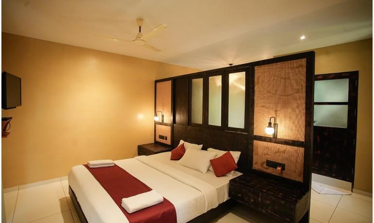 Friends & Family Hill View Cottage